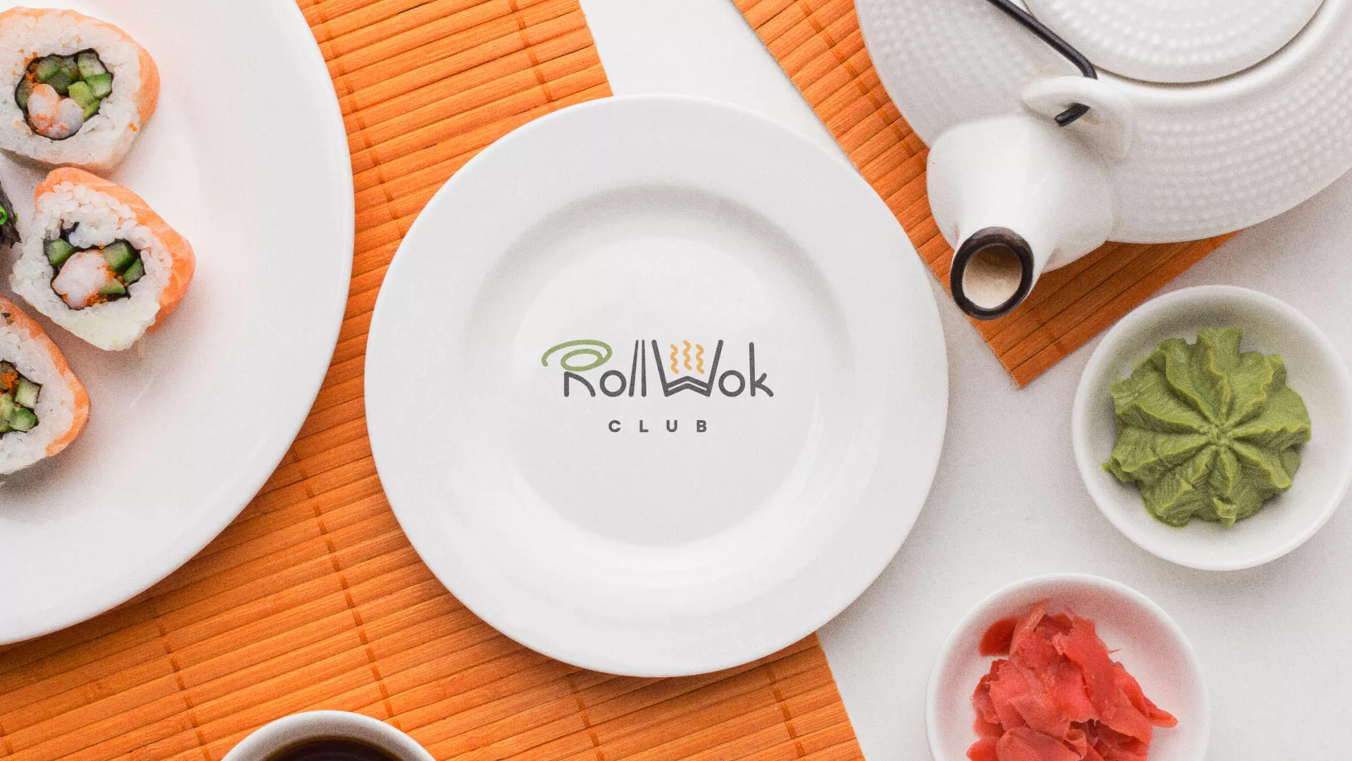 Разработка логотипа и фирменного стиля в Черемхово для суши-бара «Roll Wok Club» Разработка логотипа и фирменного стиля в Черемхово для суши-бара «Roll Wok Club»